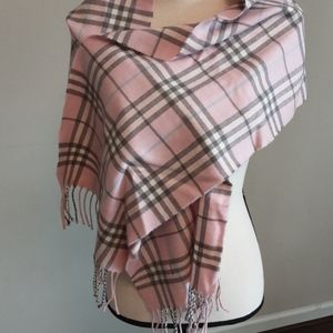 Burberry London 100% Cashmere made in England